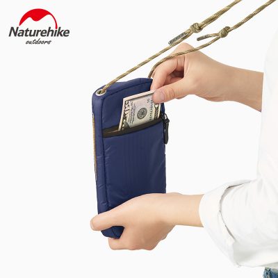 325-trắng-Túi đựng passport có dây đeo NATUREHIKE NH17X010-B-5
