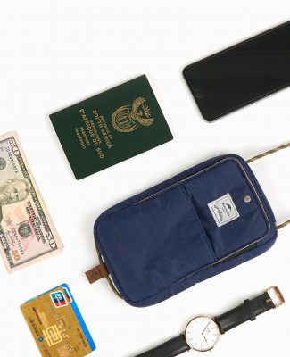 túi đựng passport có dây đeo cổ NatureHike NH17X010-B-13