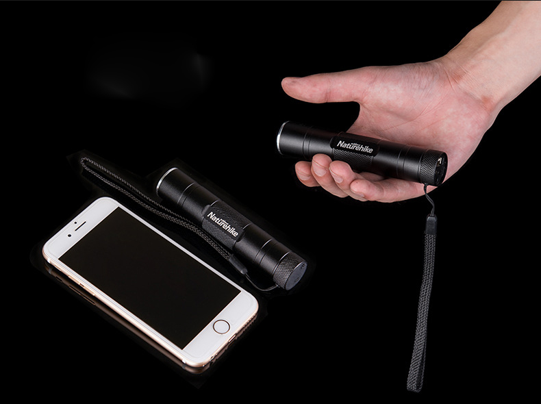 đèn pin led siêu sáng Đèn pin Led siêu sáng kiêm sạc dự phòng NatureHike NH17S071-T-1
